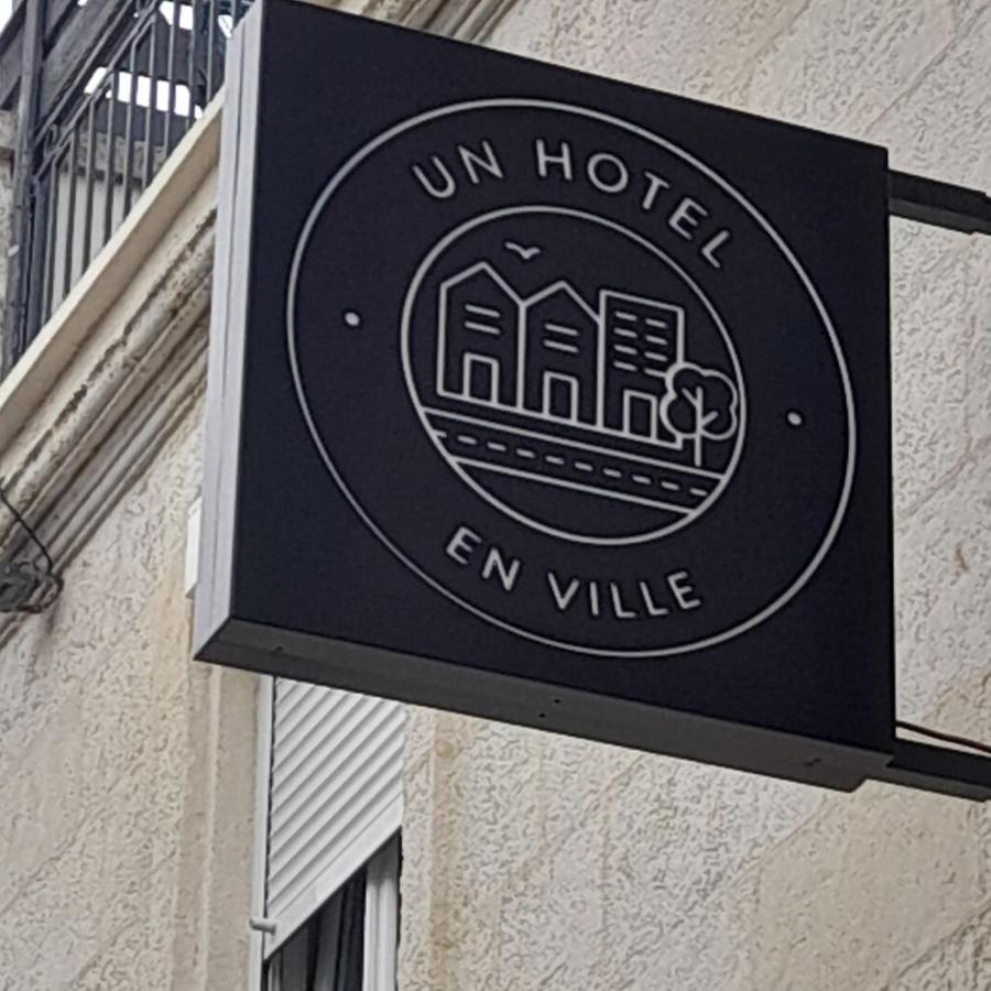 Un Hotel En Ville La Rochelle  Kültér fotó